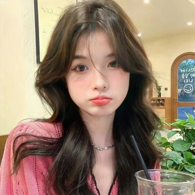 一眼秋水不见深